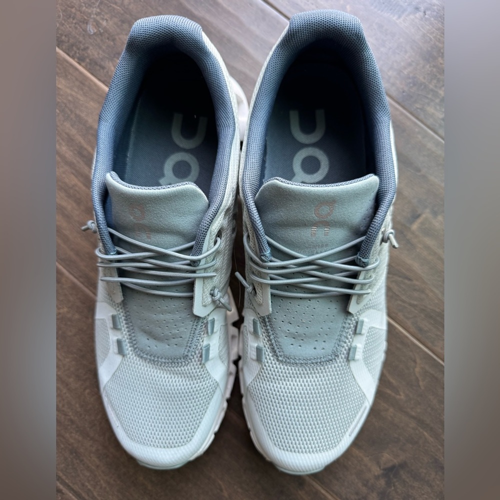 On Running Sneakers